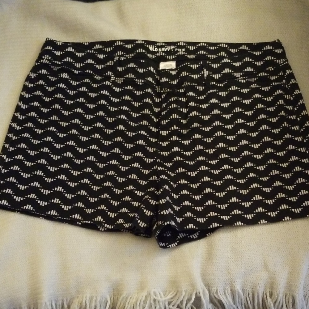 She wears short shorts....